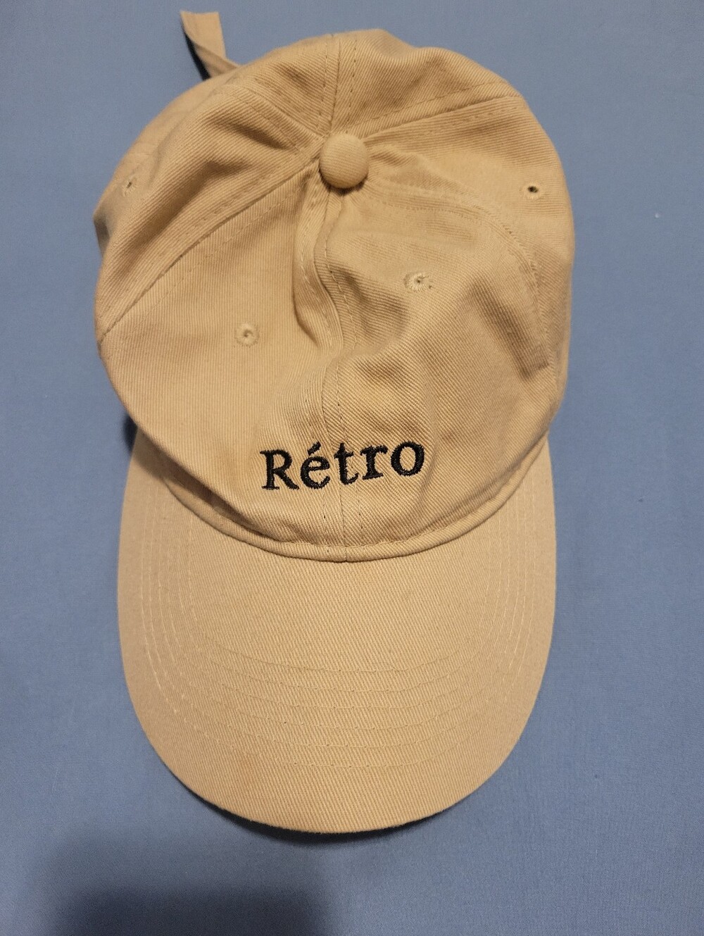 Retro Embroidered Baseball Cap - Beige